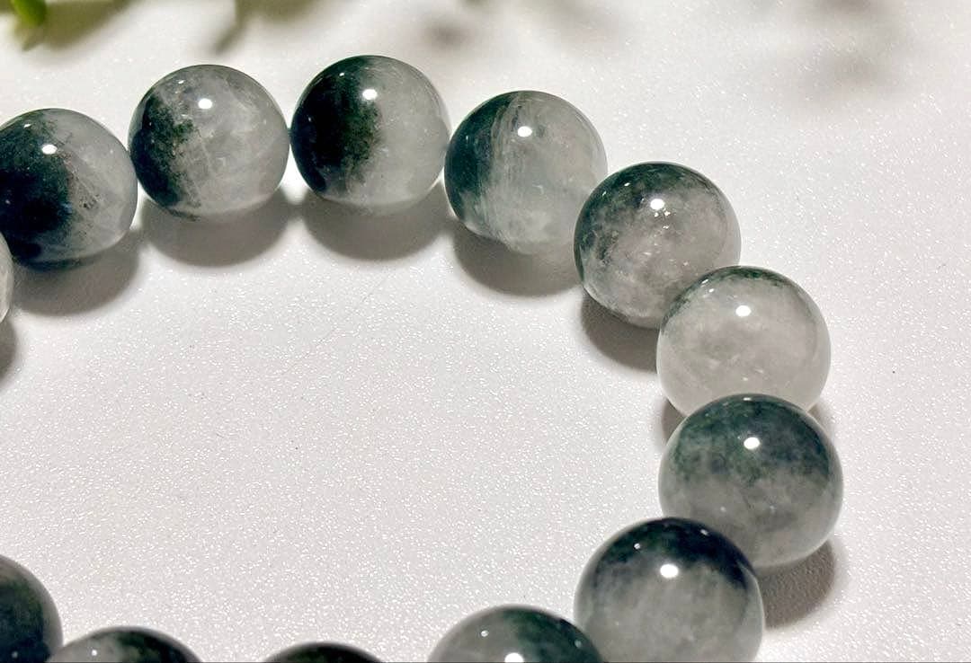 まりりん　最高品質　幻のヒマラヤグリーンガーデンファントムクォーツ