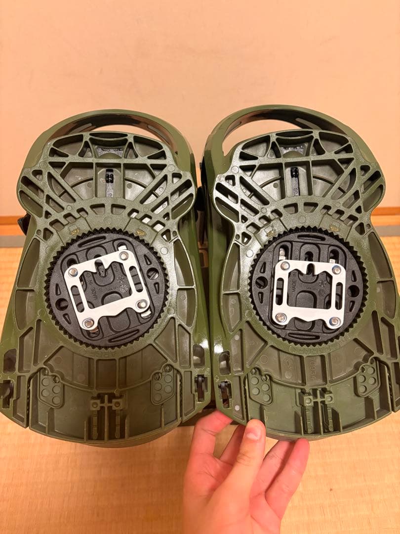 サロモン　 スノーボードブーツ、ビンディングセット