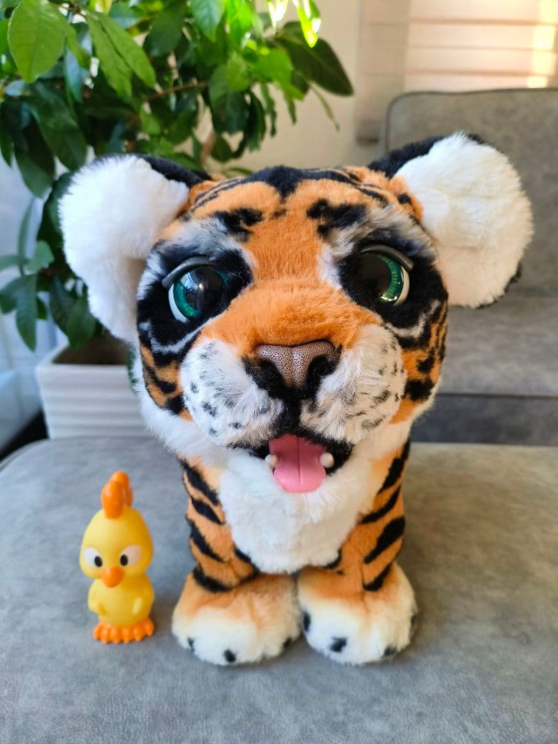 美品　電動　ファーリアル　ロアーリングタイガー