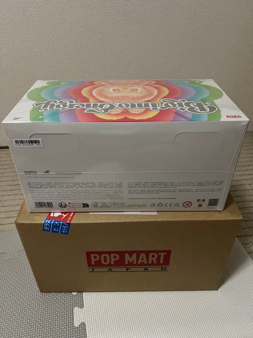 アイドル LABUBU THE MONSTERS Big into Energy