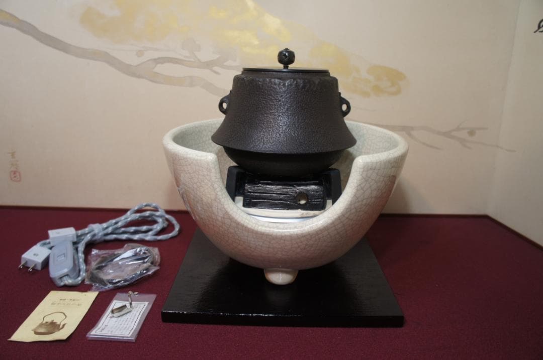 ☆ 野々田 しろ薩摩(紅鉢型) 炭型電熱器 在銘富士釜 釜鐶 香入れ送料込み