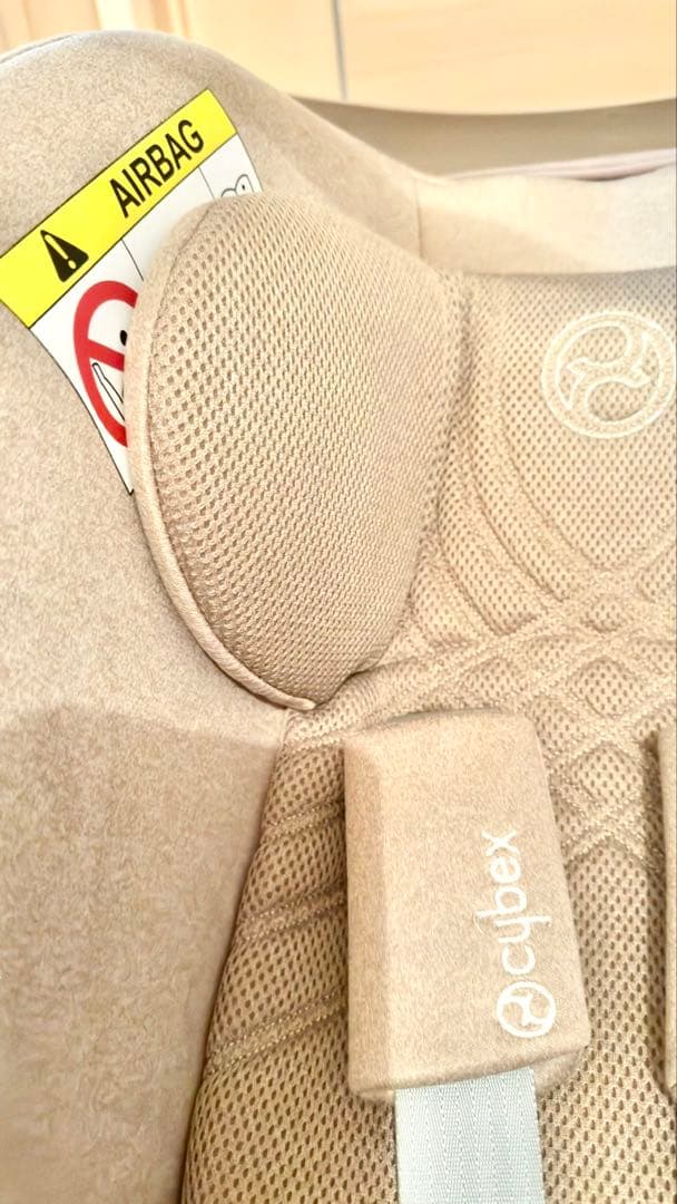 サイベックスCybex Cloud T i-Size ベージュ　＋ベースTセット