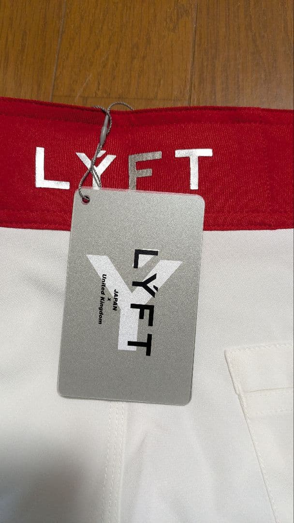 LYFT 水着 S 白/赤 ボードショーツ フィジーク 未使用