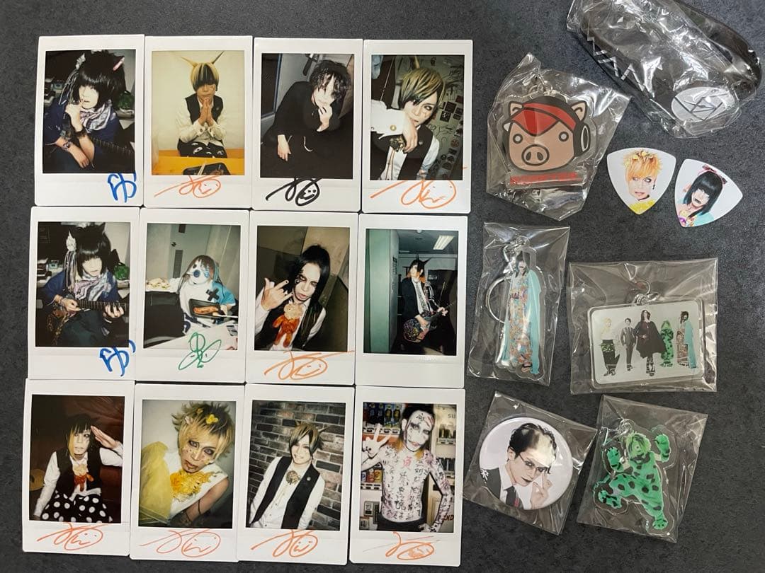 マイナス人生オーケストラ アクキー 缶バッジ　ピック　ラババン　シール　等