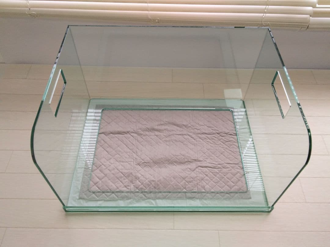 オーダーメイド ペットアクリルトイレ ICHIGOtype　※黒マットタイプ