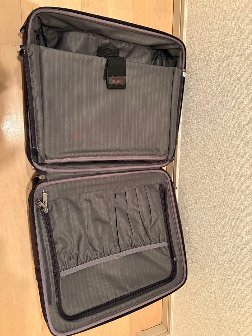 【たかぼーい】TUMI トゥミ 4輪キャリーバッグ 223004D4