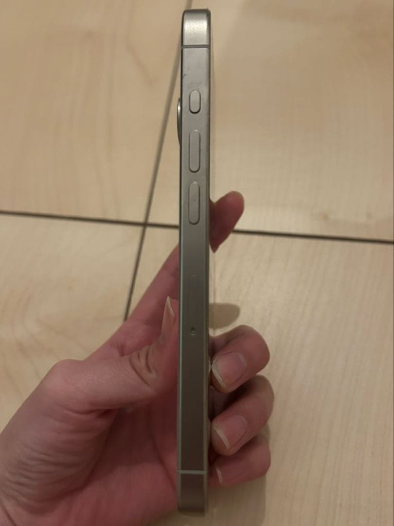 【ジャンク品/外観美品】Apple iPhone 15 Pro 本体　128GB
