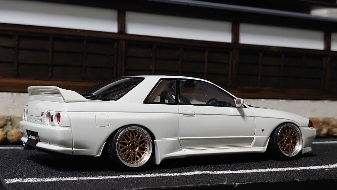 1/24 タミヤ スカイライン r32 完成品