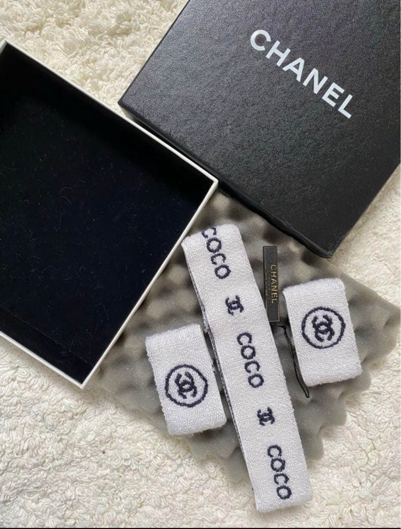 CHANEL ヘアバンド　リストバンド　Gドラゴン着用