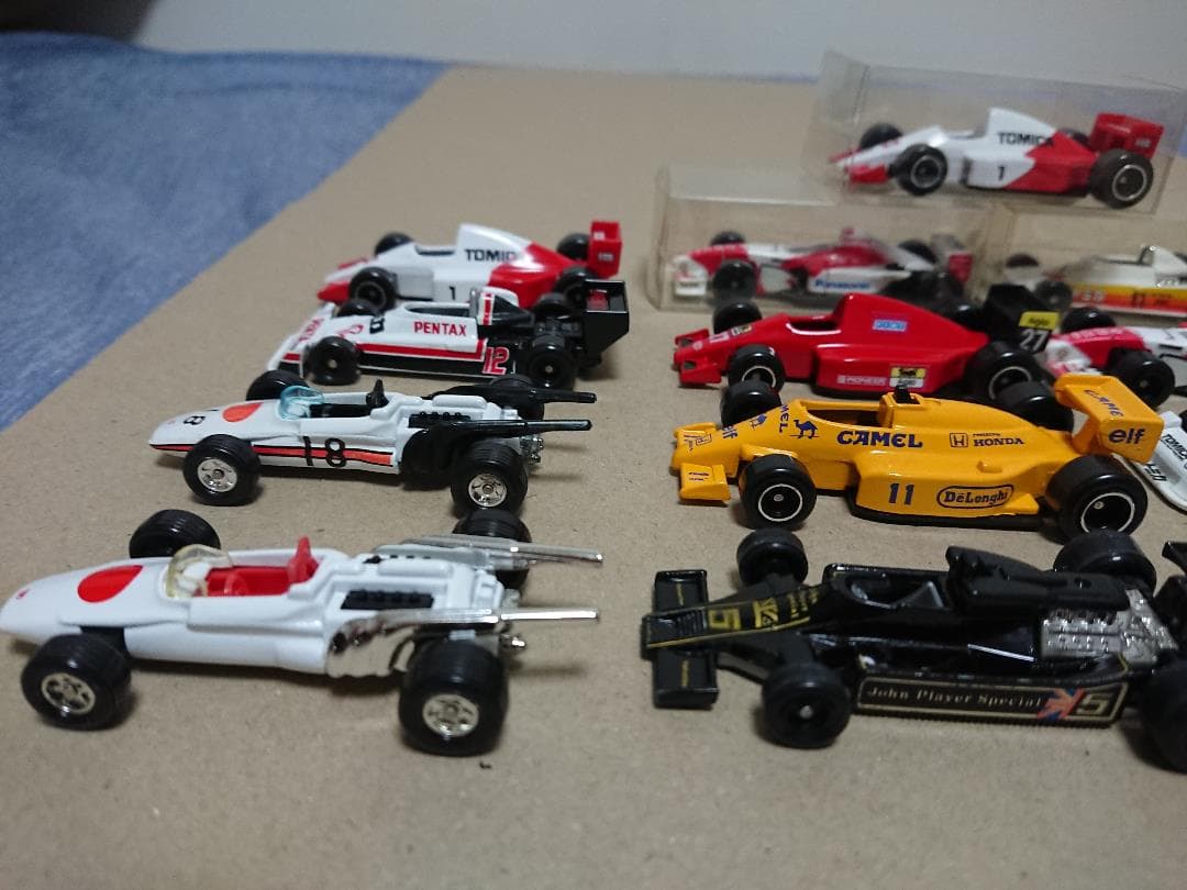 トミカ レーシングカー/F1カー 日本製多数含む14台
