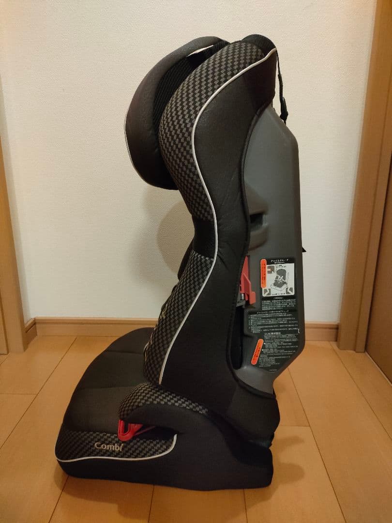 コンビ ジュニアシート ジョイトリップ エッグショック GC エアーブラック