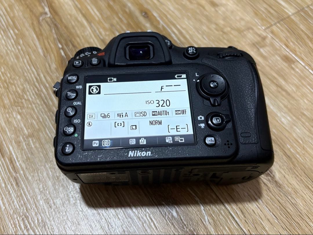 名城 Nikon D7200 ボディ