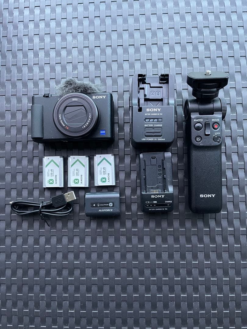 【極美品】SONY VLOGCAM ZV-1G シューティンググリップキット