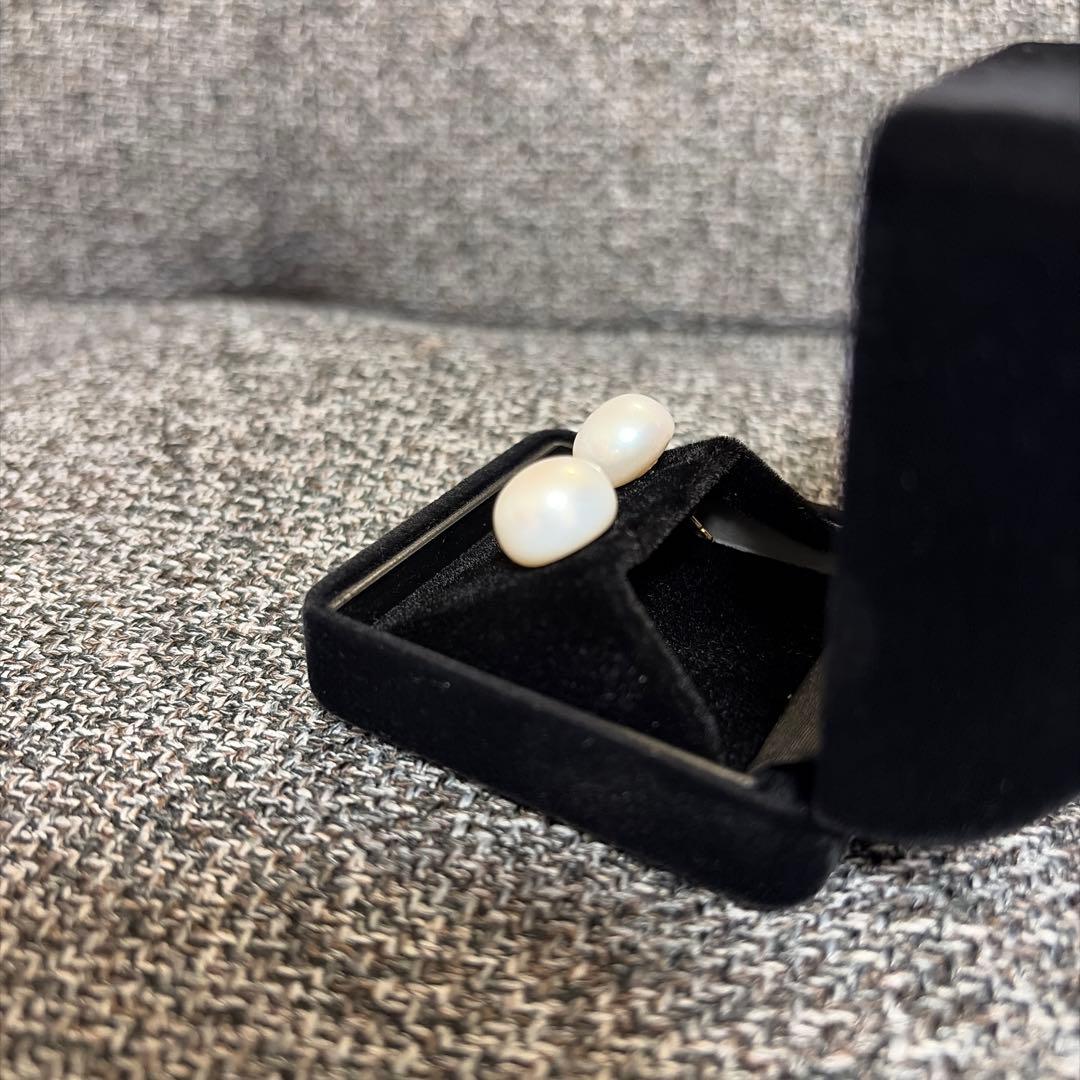 【新品未使用】CADEAUX カドー バロックパール ピアス K18 淡水パール