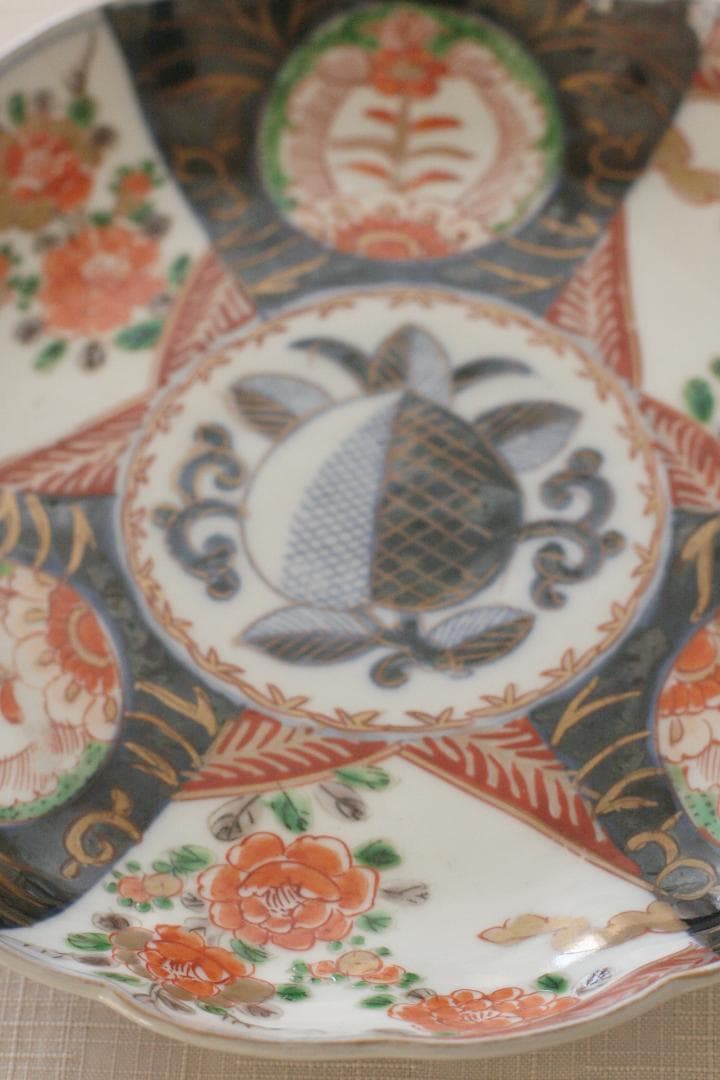 【古いものです】アンティーク　レトロ　器　食器　皿　骨董　色絵　大皿　中皿　小皿