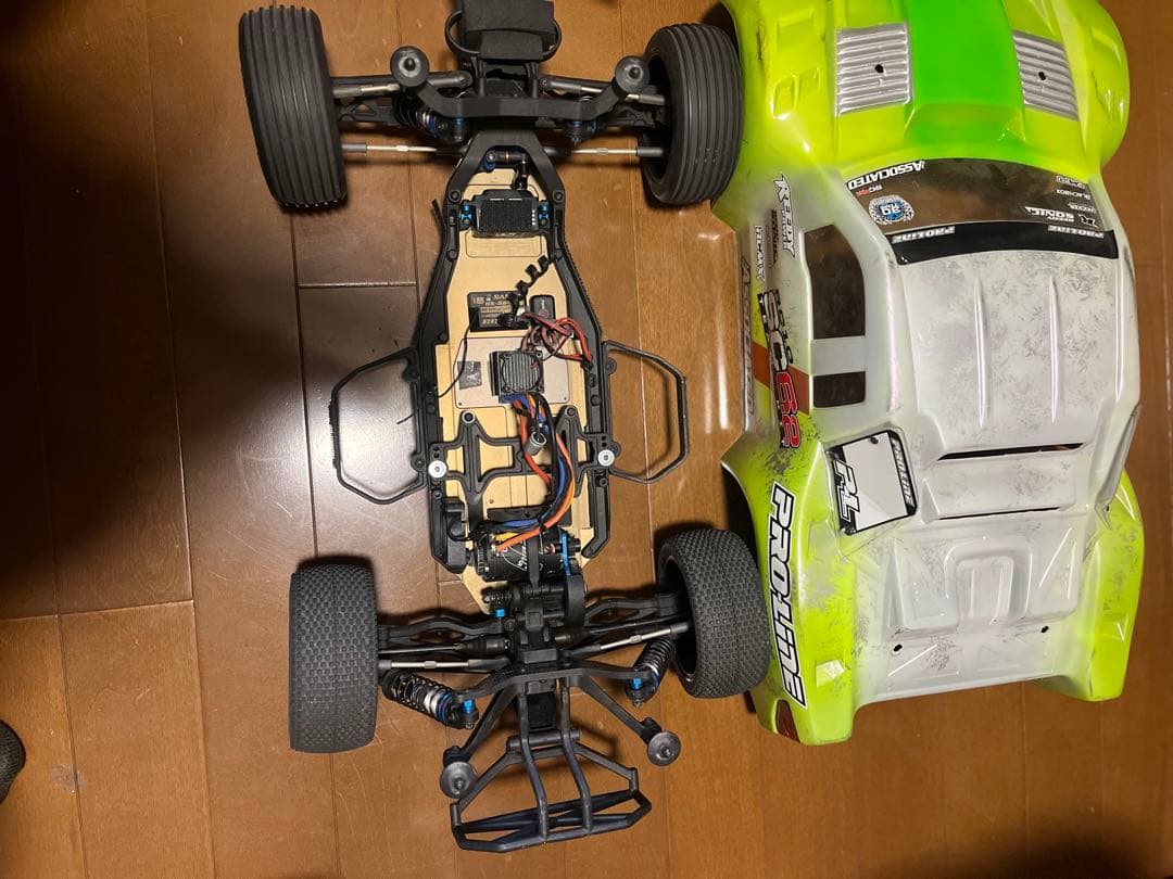 アソシエイテッド　SC6.2