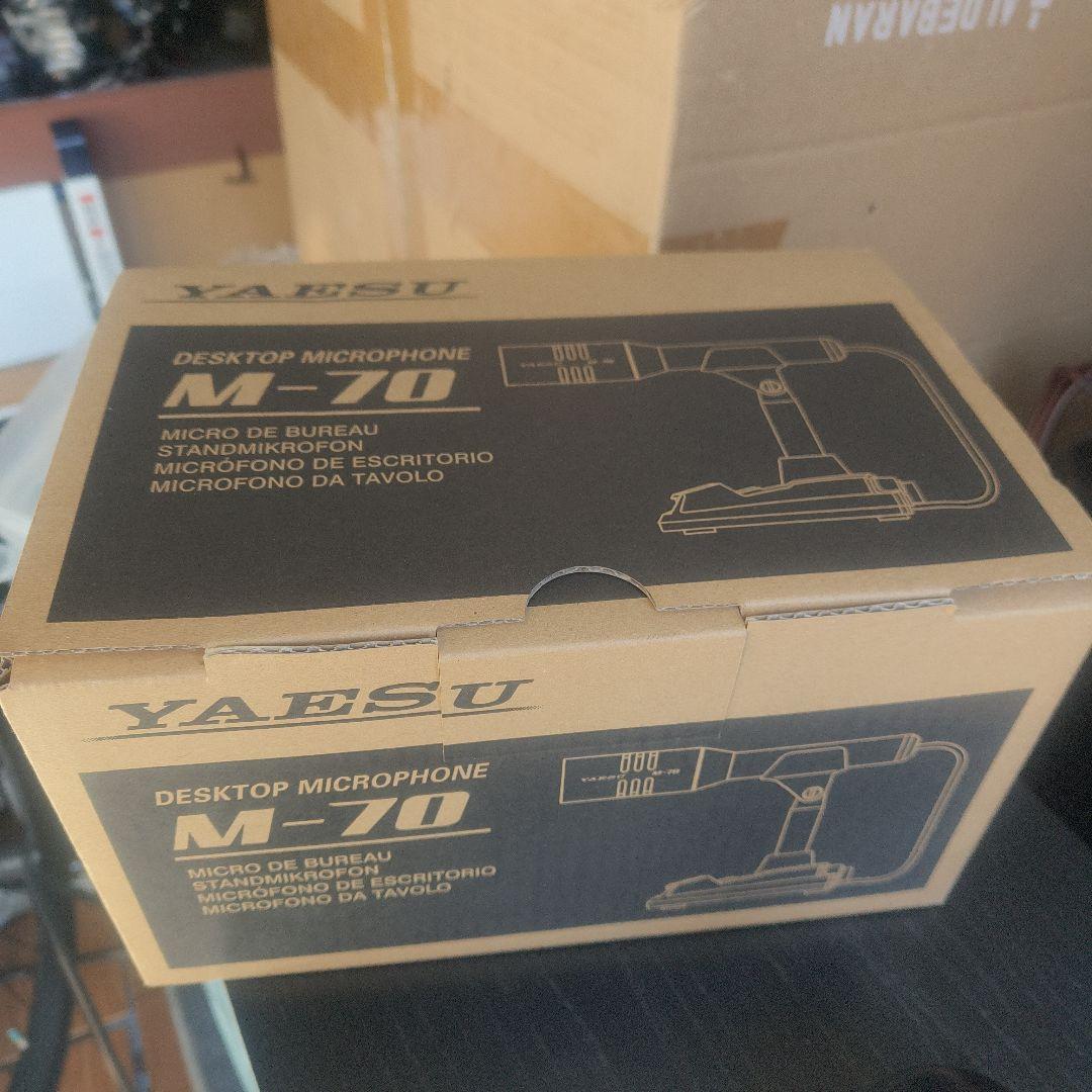 YAESU M-70 デスクトップマイクロフォン