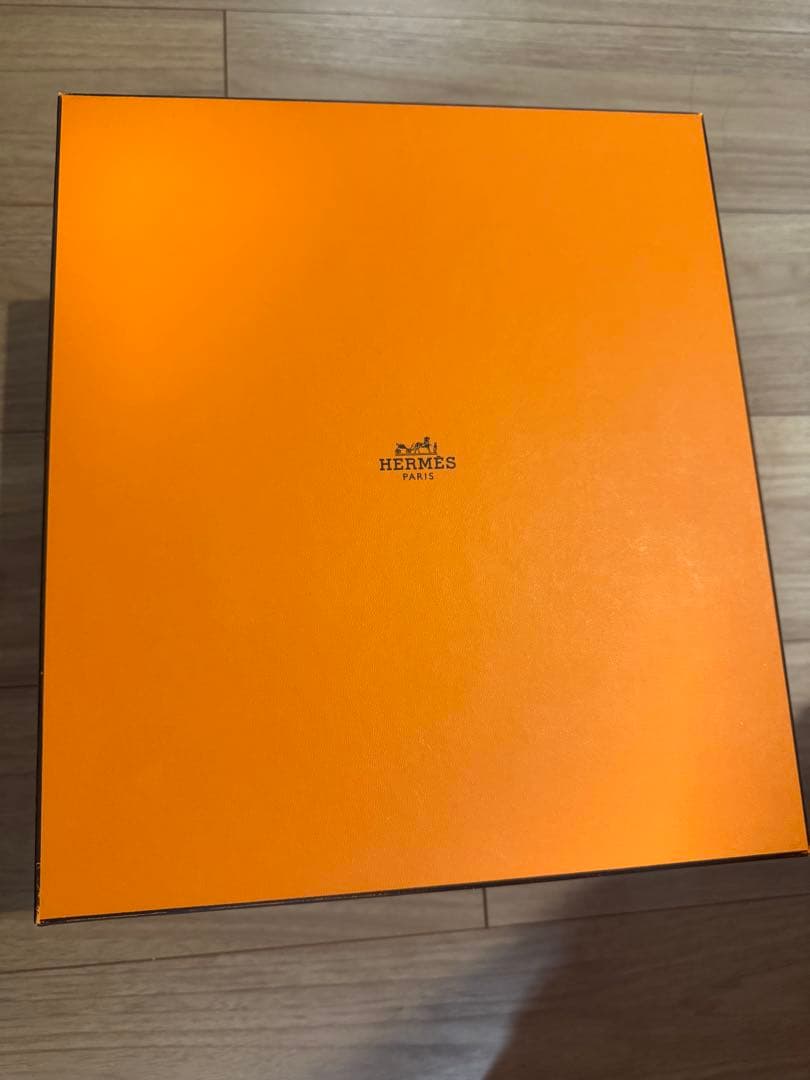 HERMES ギフトボックス バーキン25