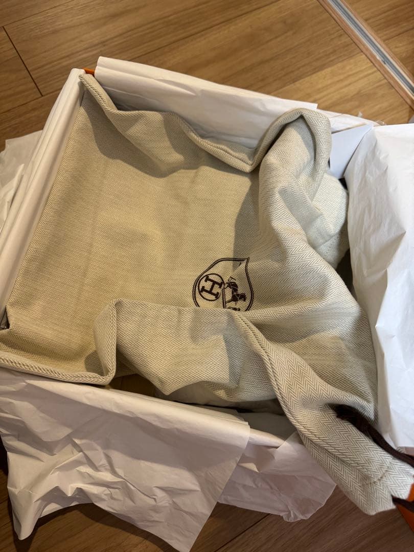 HERMES ギフトボックス バーキン25