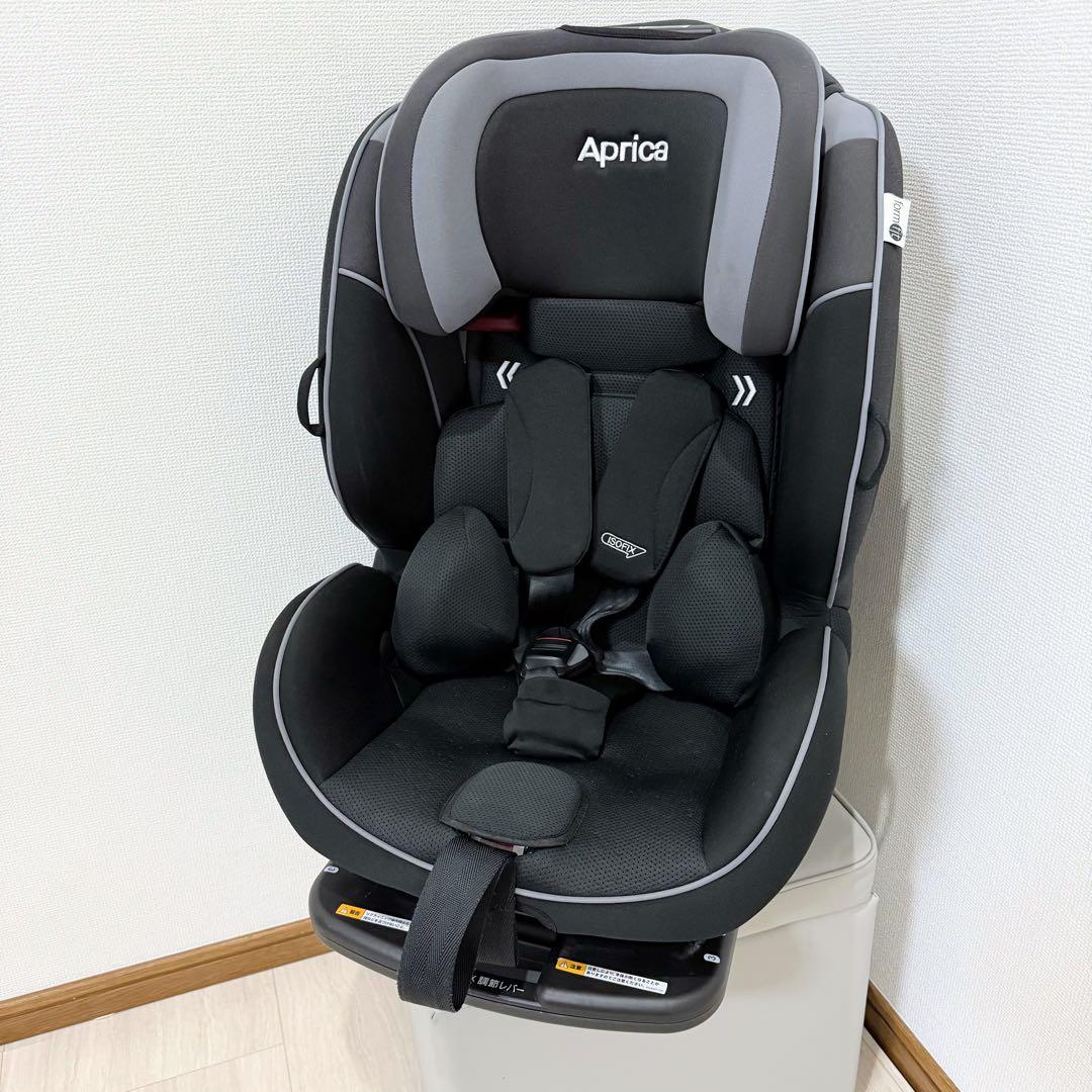 美品 Aprica チャイルド&ジュニアシート ISOFIX フォームフィット