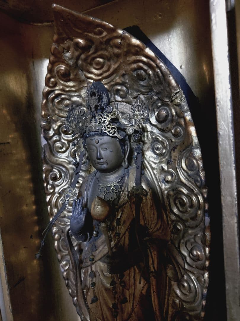 木彫 玉眼 聖観音菩薩立像 仏像 仏教美術