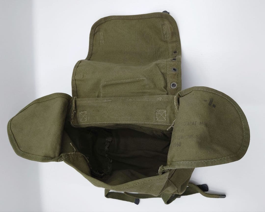 アメリカ軍実物放出品　M56フィールドパック