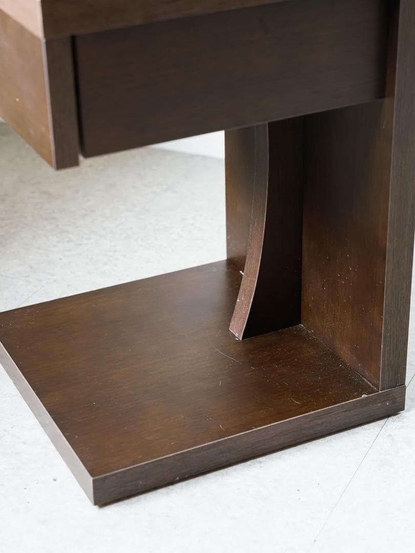 \"FRANCEBED\" イルベローチェ ベッドサイド テーブル モダン