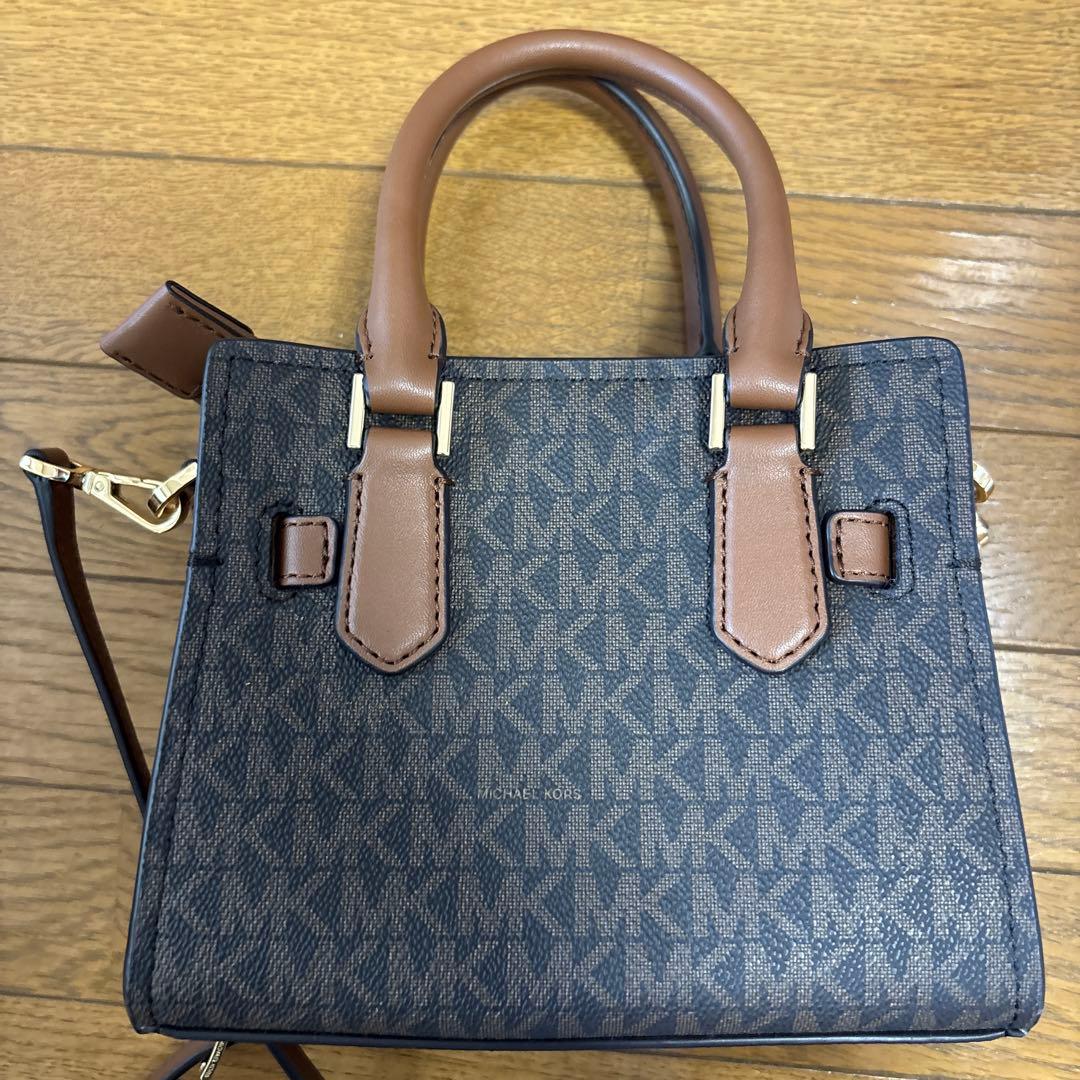Michael Kors ブラウン ショルダーバッグ