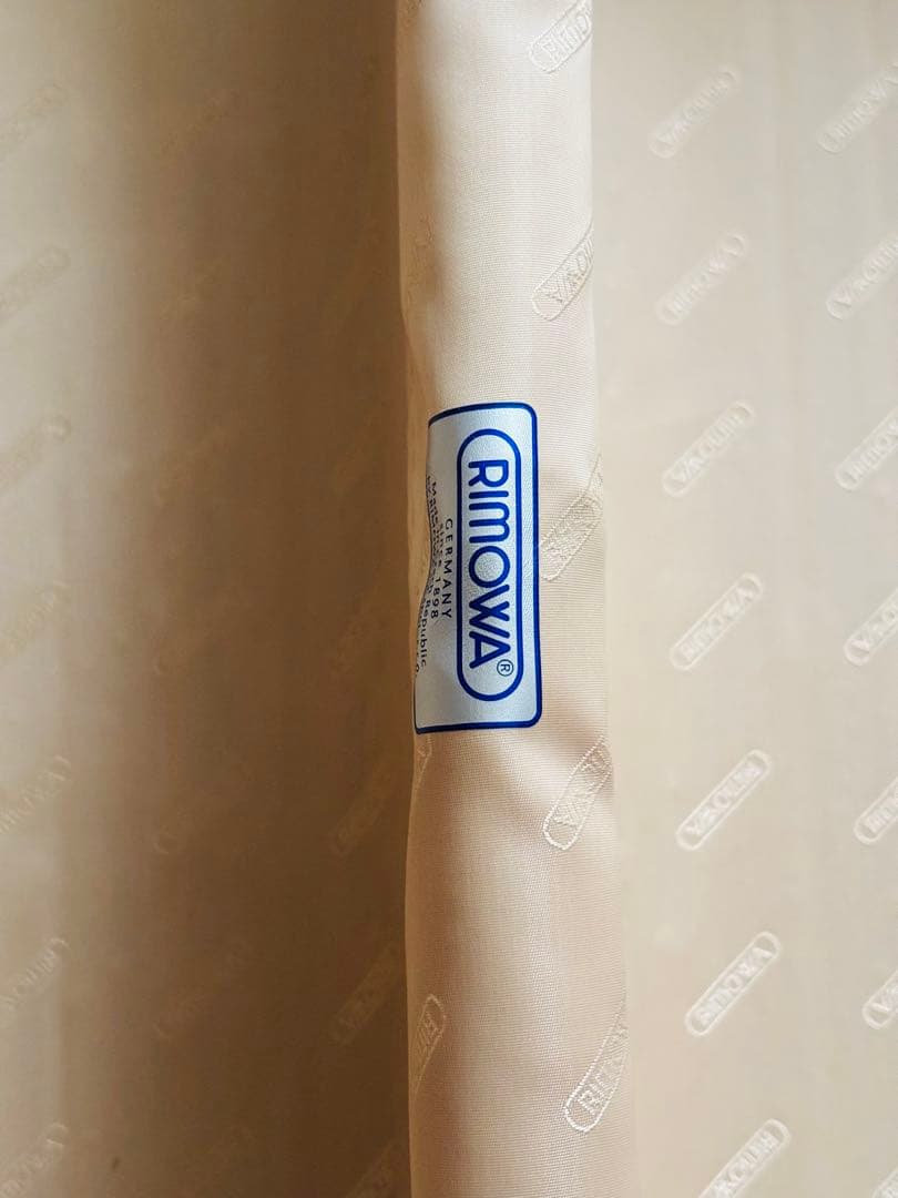 RIMOWA リモワ 並行輸入品　デラックス 104L オリエンタルレッド