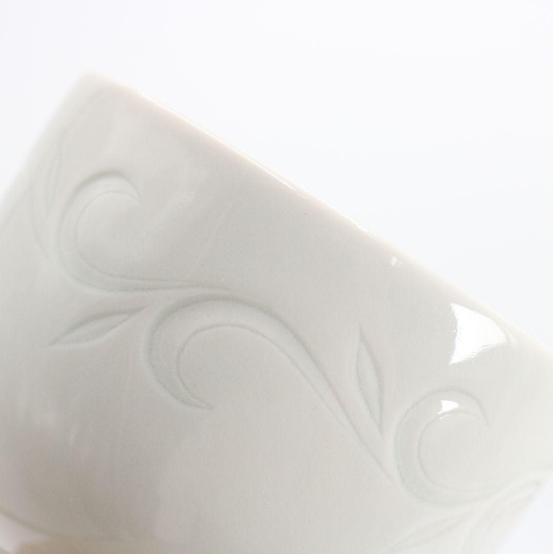 林敏夫作 白磁唐草文湯呑 五客 共箱 板谷波山弟子 茶器 共箱　C695　DD