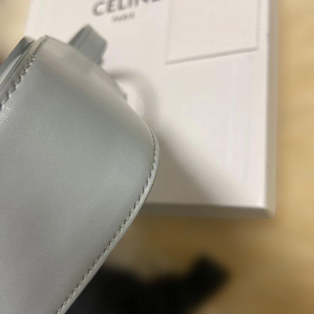 riセリーヌCELINE ミニクロード　ショルダーバッグ　トリオンフ