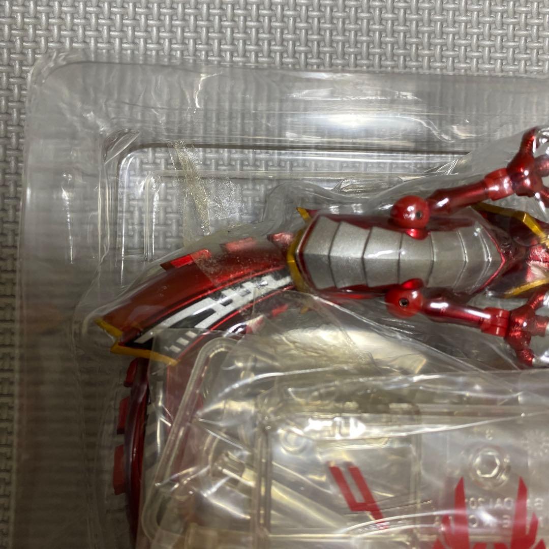 ［中身未使用］s.h.figuarts 仮面ライダー龍騎　バンダイ
