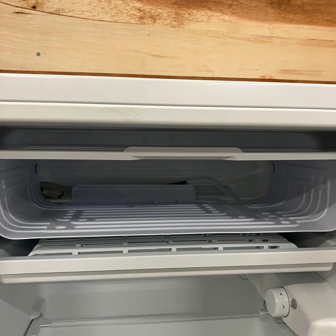 一都三県限定　配送設置無料　冷蔵庫　1ドア　IRIS OHYAMA 2022年製