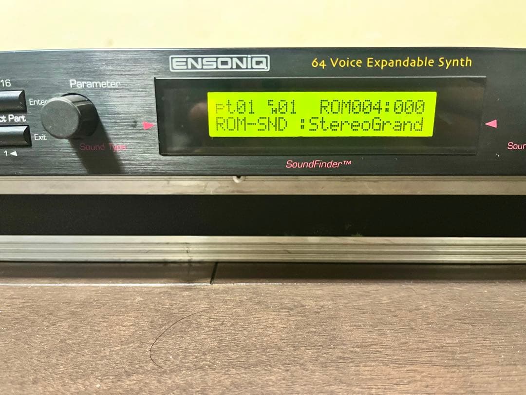 【ENSONIQ MR-Rack】 エンソニック MR-Rack 音源モジュール