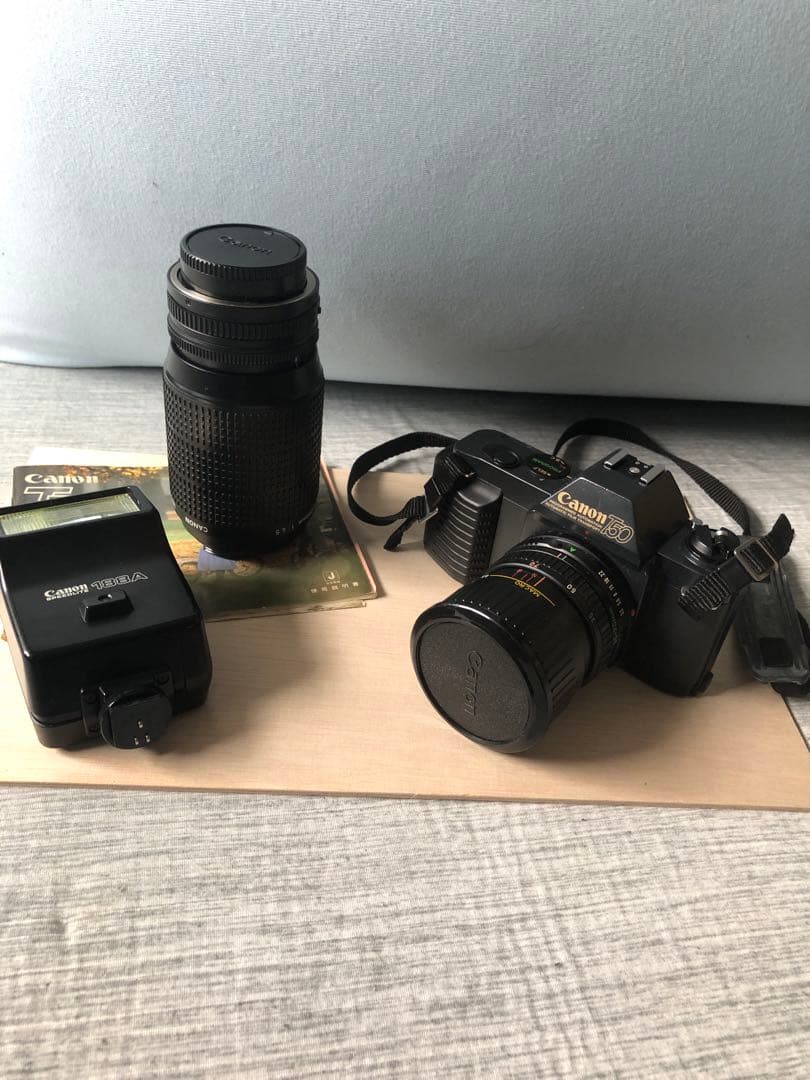 Canon T50 一眼レフカメラ レンズ2本 フラッシュ付き