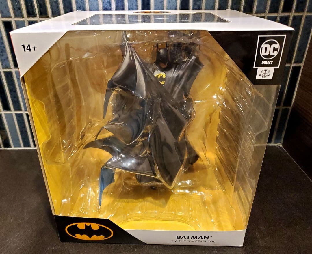 DC BATMAN フィギュア(DC バットマン by トッド・マクファーレン)