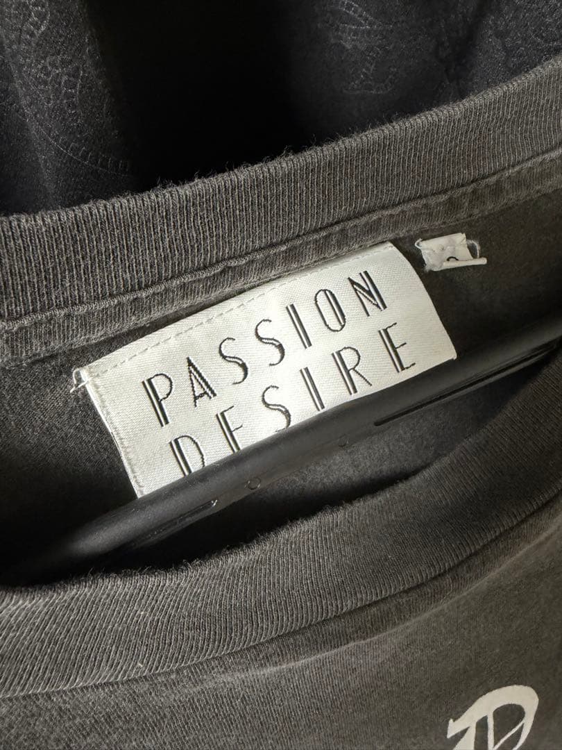 THE HOPE DADA Tシャツ