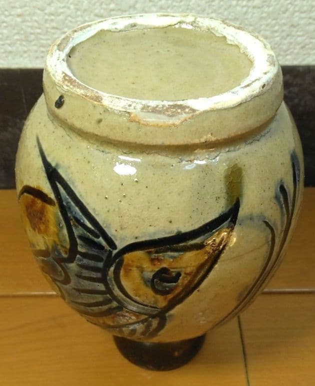 人間国宝 金城次郎 魚海老文花瓶 栞 共箱(本人直筆書付）美品 壺屋焼 壷屋焼