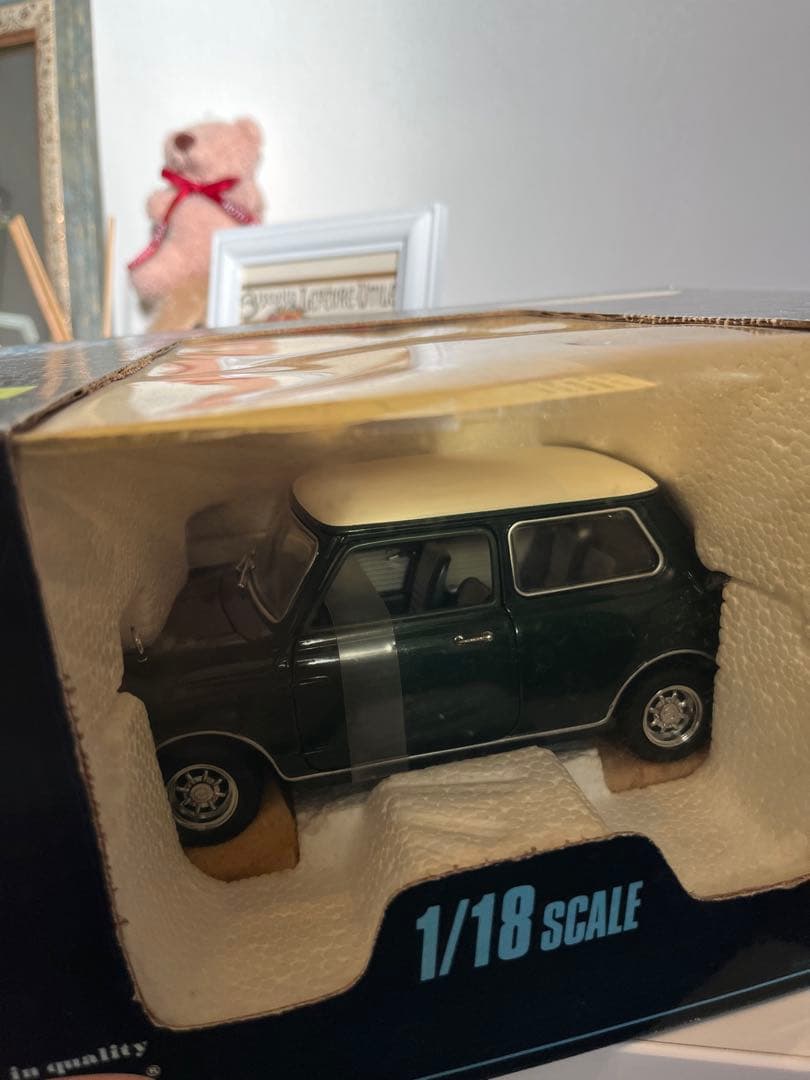 KYOSHO モーリス ミニクーパー1275S 1/18スケール