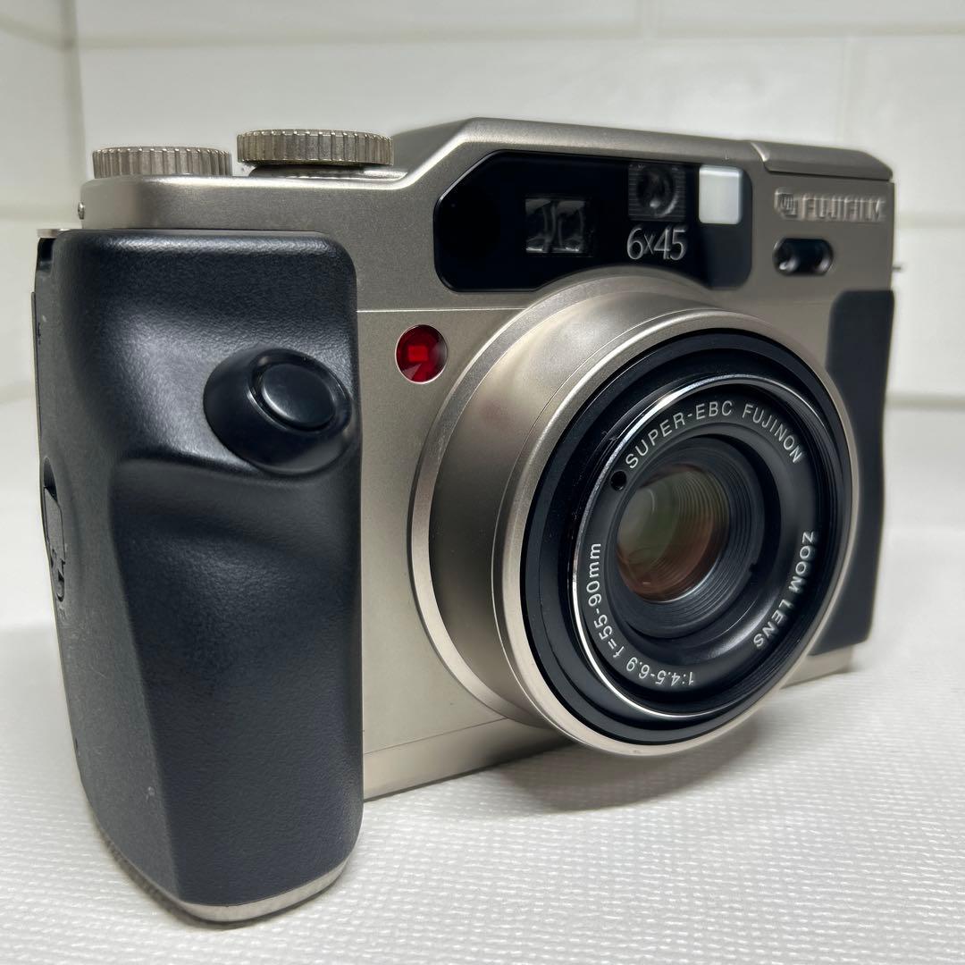 フィルムカメラ FUJIFILM GA645Zi Professional