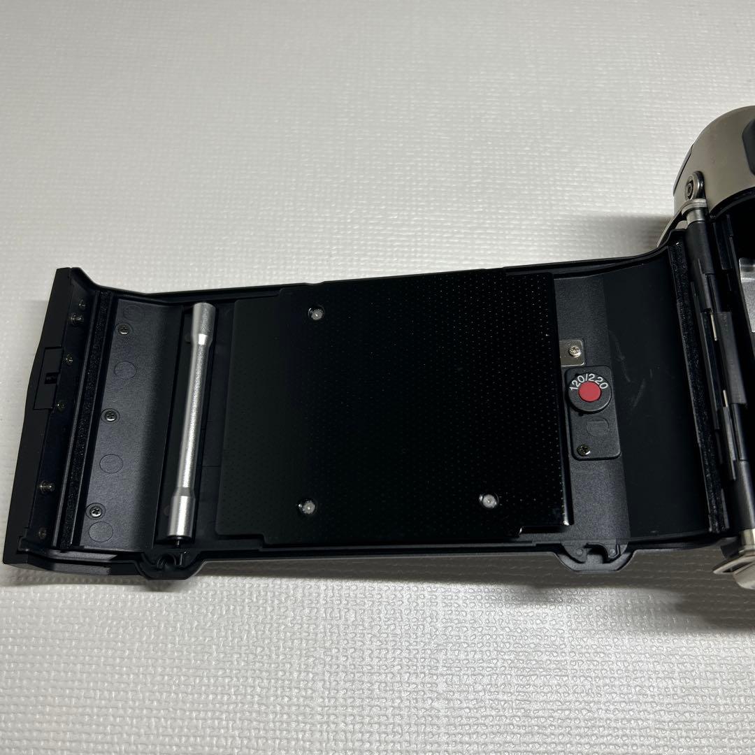 フィルムカメラ FUJIFILM GA645Zi Professional