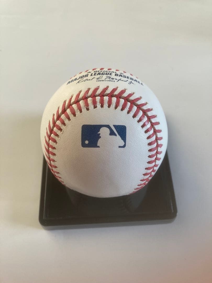 MＬＢ公式球　大谷翔平選手　 直筆サインボール　新品ケース付