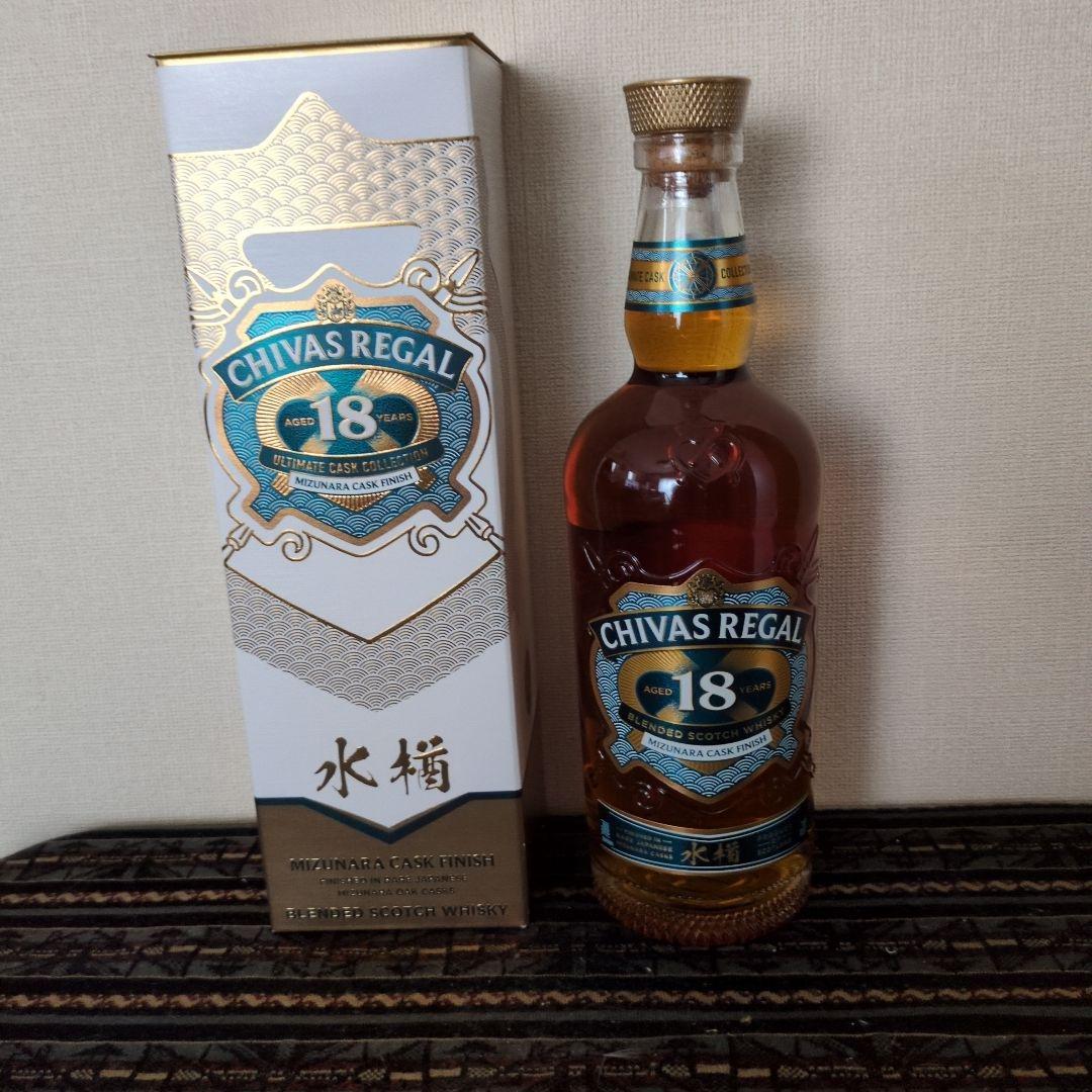 シーバスリーガル18年ミズナラ７００ｍｌ化粧箱入り