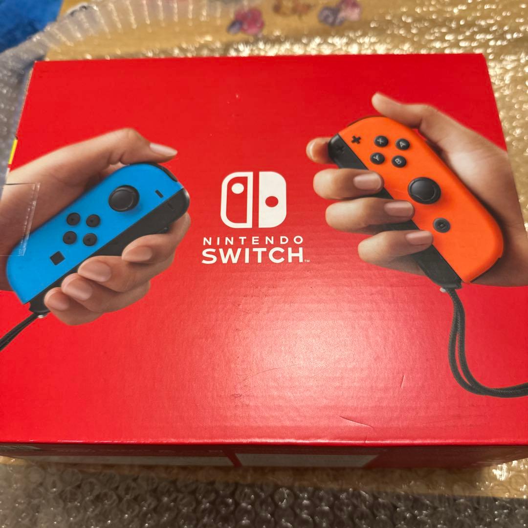 d*3様 Nintendo Switch 本体 青・赤 Joy-Con 付属品あ