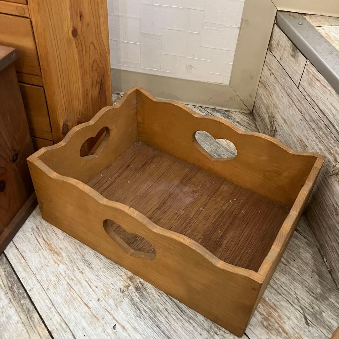 カントリー家具　ハートのくりぬき　ハンドメイド品　木製チェスト 5点セット