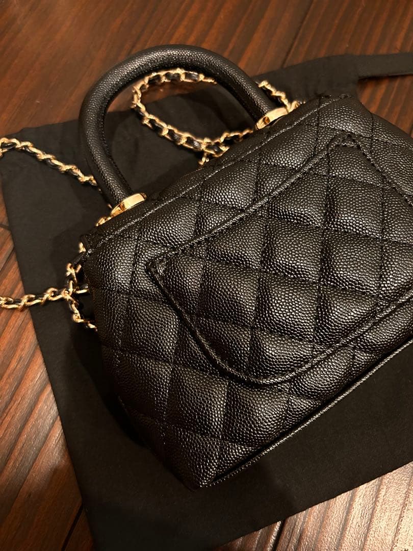 カ*ー様 【新品】CHANEL ノベルティ　ハンドル型 ミニショルダーバッグ