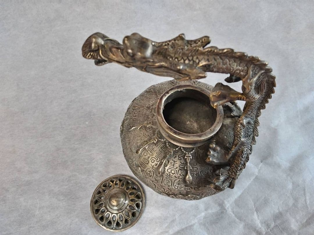 龍香炉(金属製、中国製)