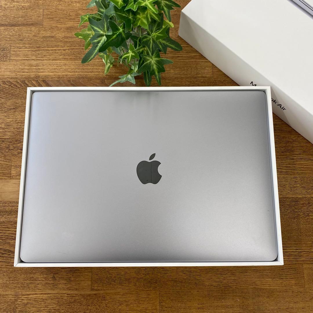 MacBook Air 13インチ M1チップ 2020年モデルスペースグレー