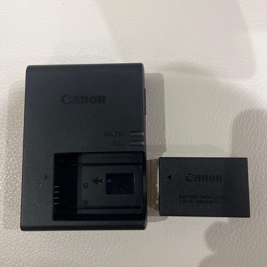 【美品】Canon EOS R50 標準＋ズームレンズ付｜動作確認済