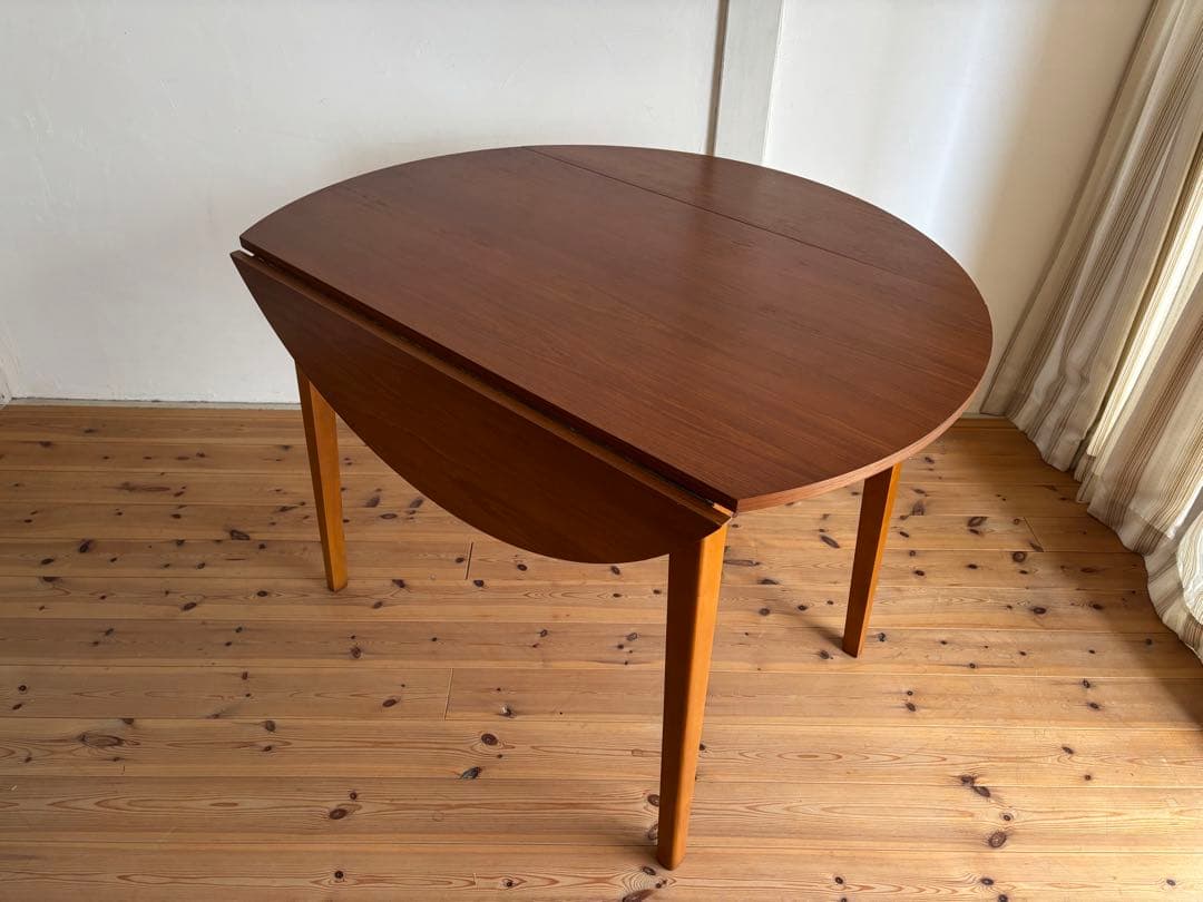 北欧ヴィンテージ　チーク　ドロップリーフテーブル